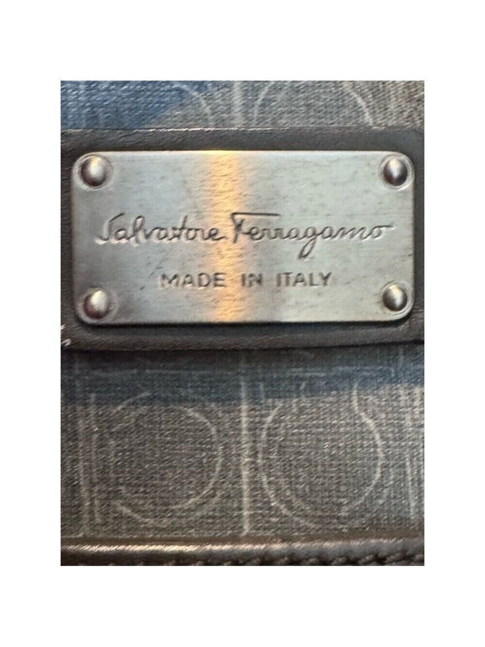 Salvatore Ferragamo Gancini Messenger Bag - Picture 14 of 14